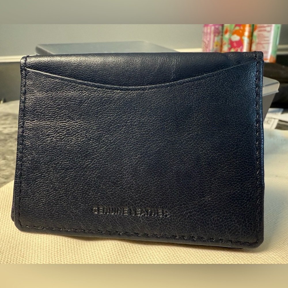 WILSONS Genuine Leather Slim Credit Card Case ID Wallet Navy Blue